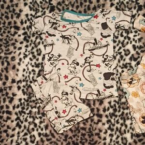 Kids' Cartoon Print Pajama Set